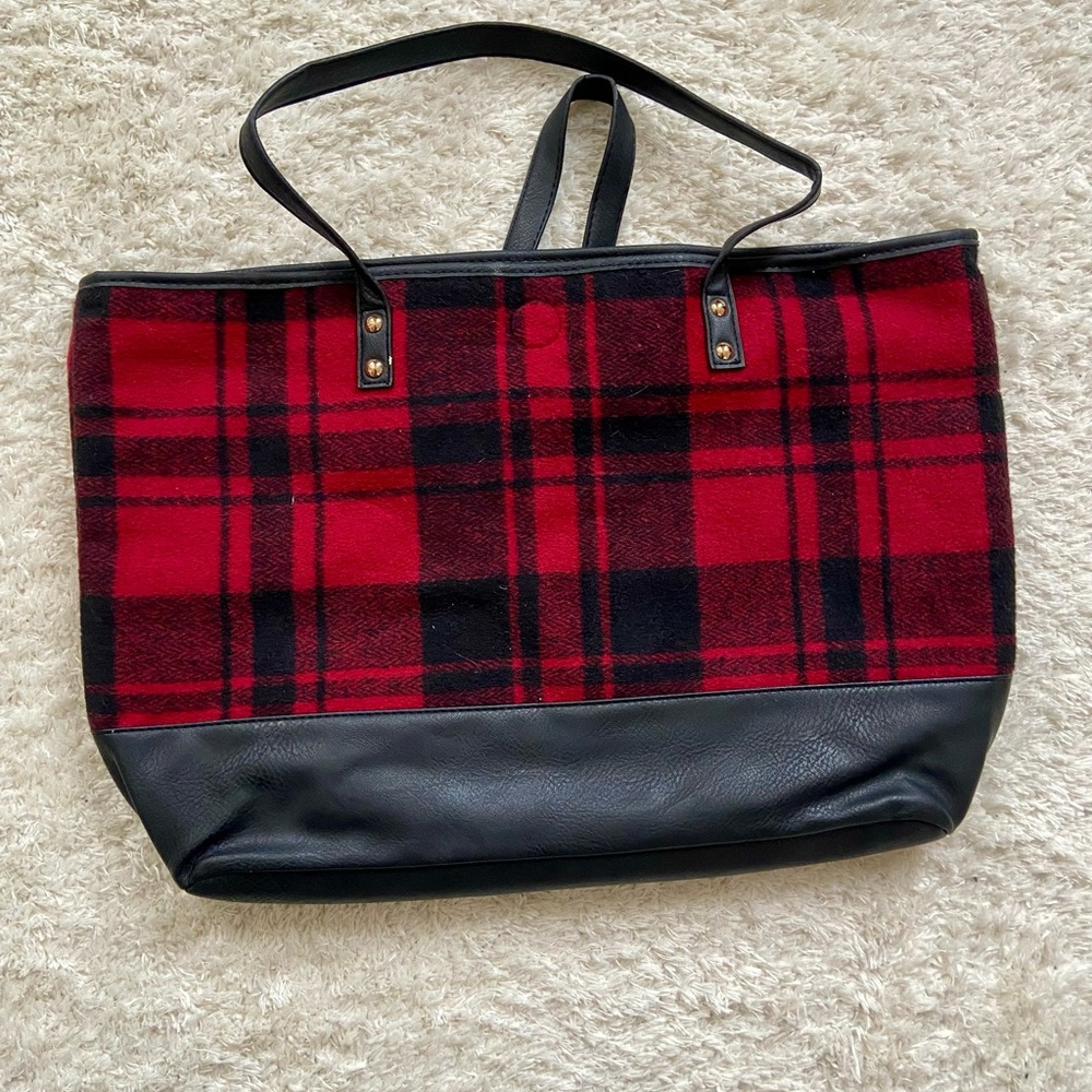 GH Bass tote bag